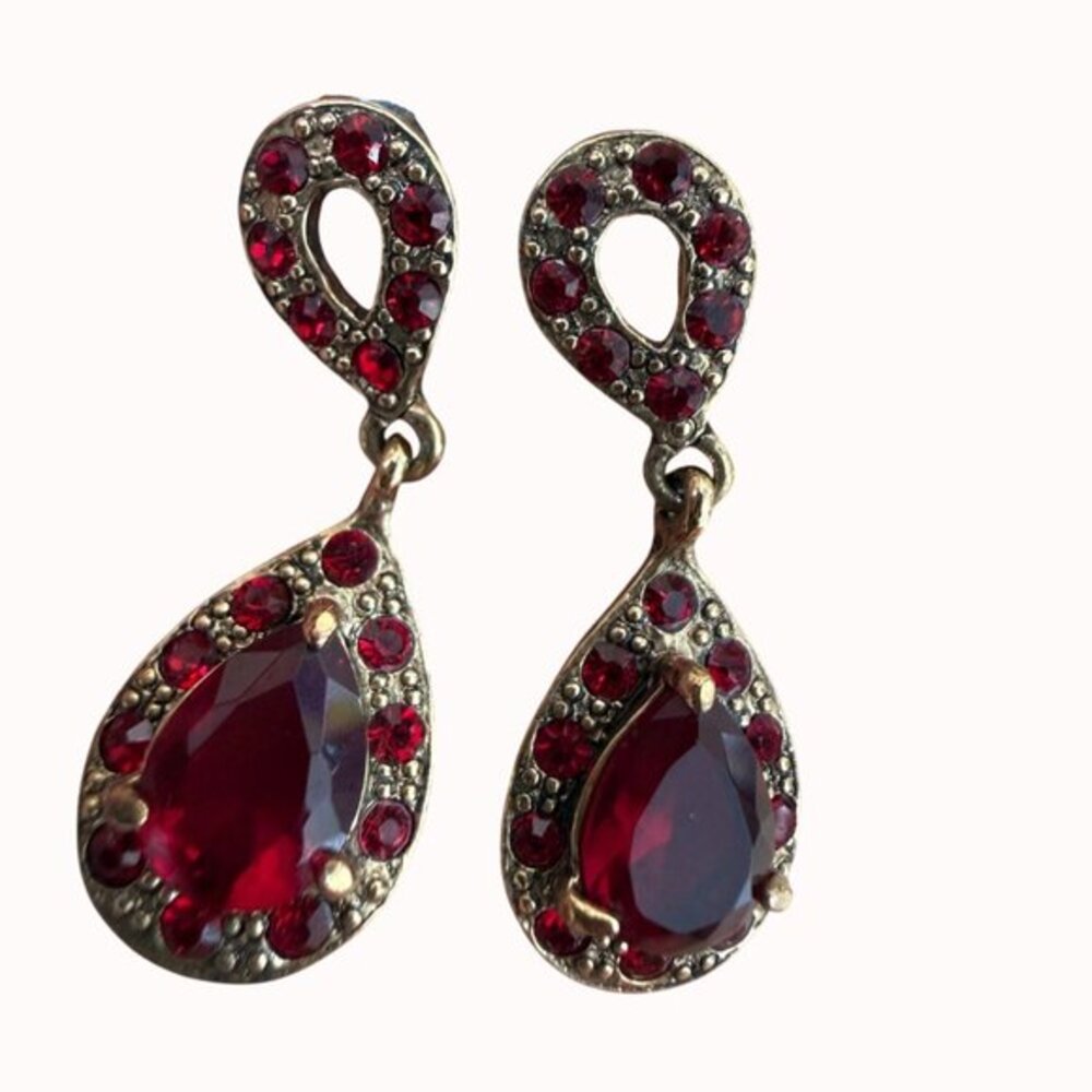 Monet Vintage-Inspired Gold & Red Teardrop Earrings With Sparkling Gemstones Ele